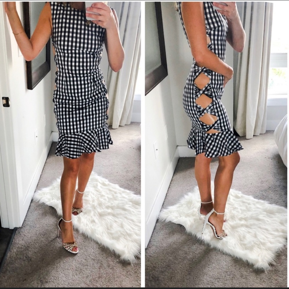 NWT FAME AND PARTNERS Gingham Plaid Cutout Dress